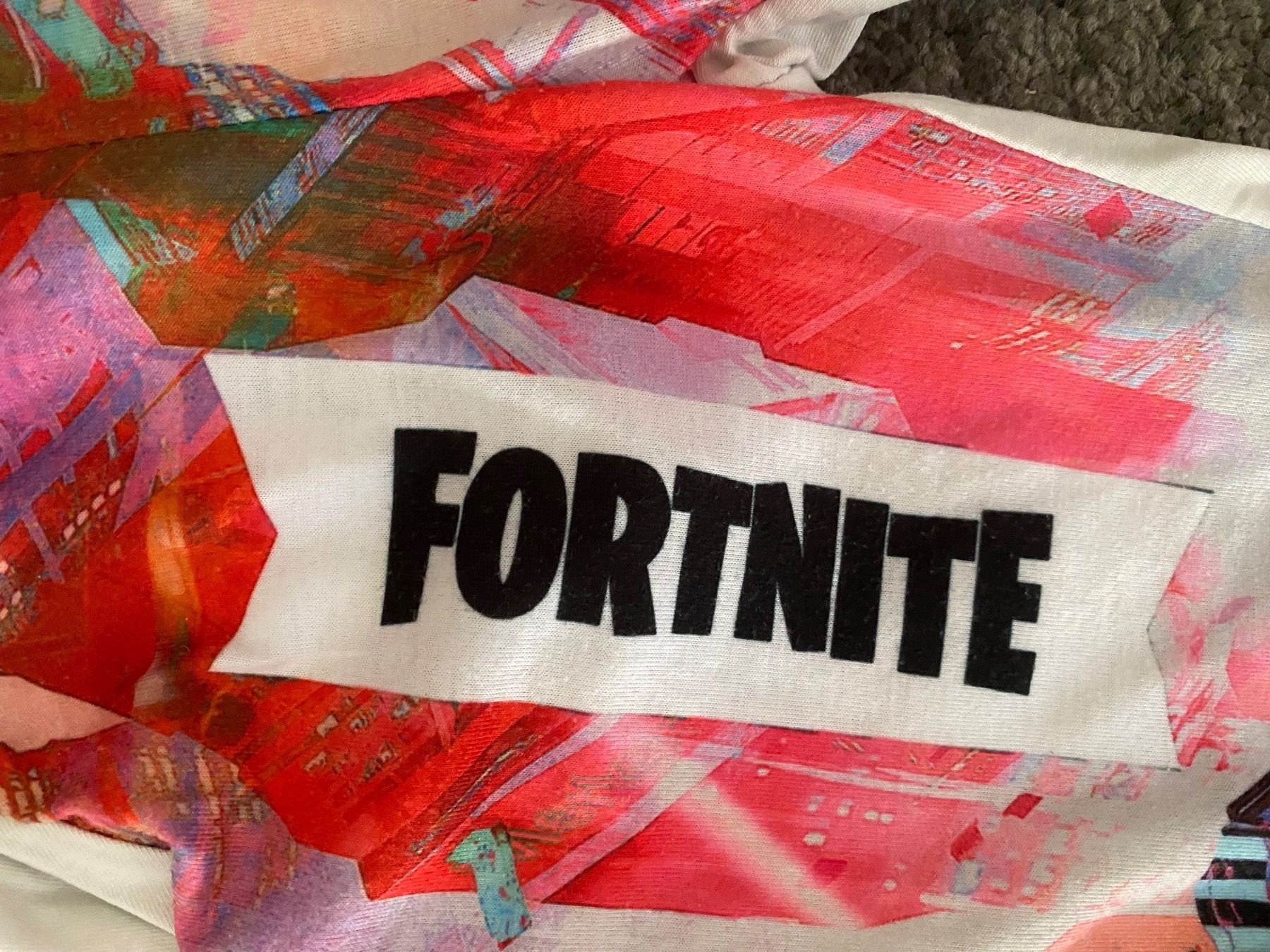 Lotti & Set di vestiti: Ensemble FORTNITE 6 ans – Usato da Le Noirmont venduto da Chreeba 2