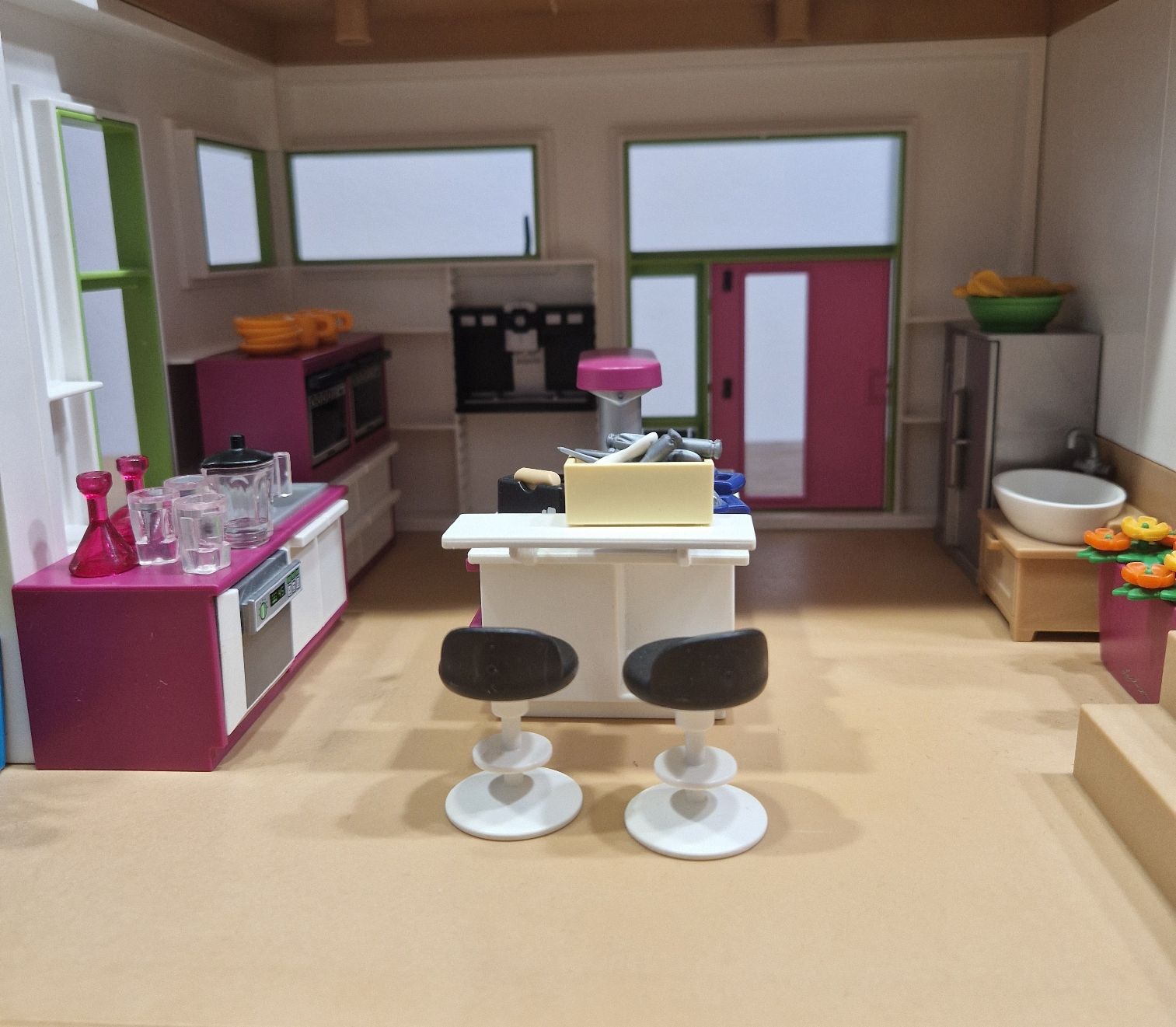 Playmobil Spielzeuge: Playmobil Luxusvilla mit Pool und Anbau – Gebraucht aus Sempach von tinkerbell10 3