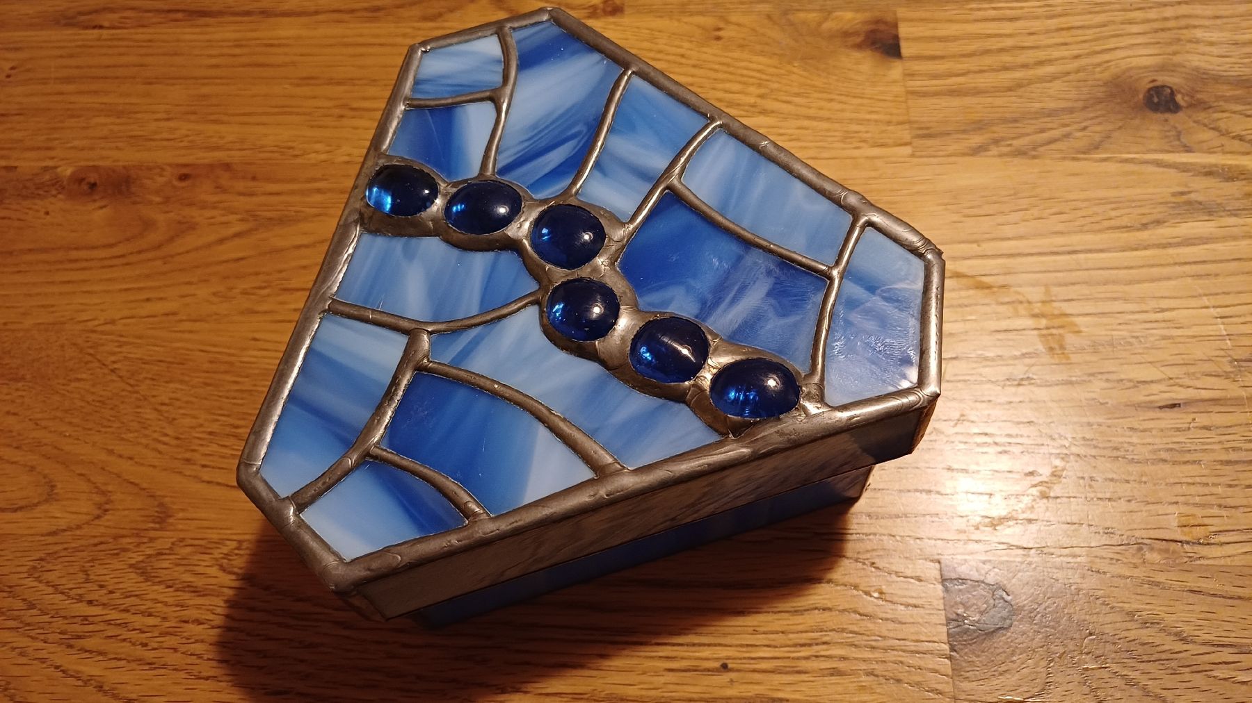 Alle Dekorationen: Schöne Tiffany Dose – Gebraucht aus Flawil von Naphtali 9