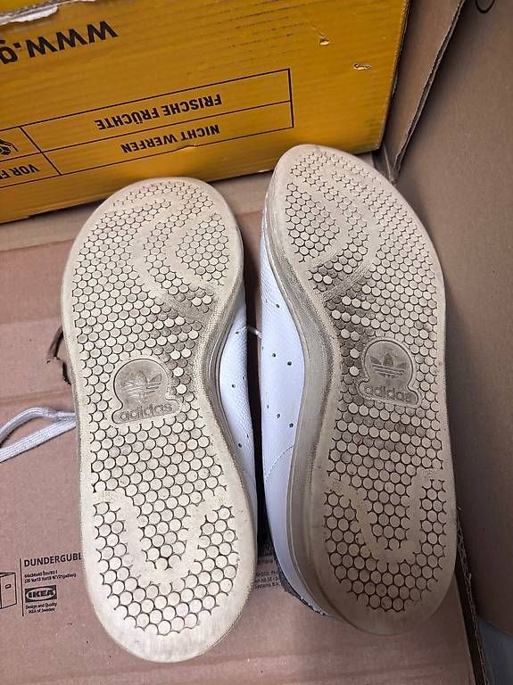 Adidas Scarpe da uomo: Adidas Schuhe Grösse 39 1/3 – Usato da Bern venduto da viddra 2
