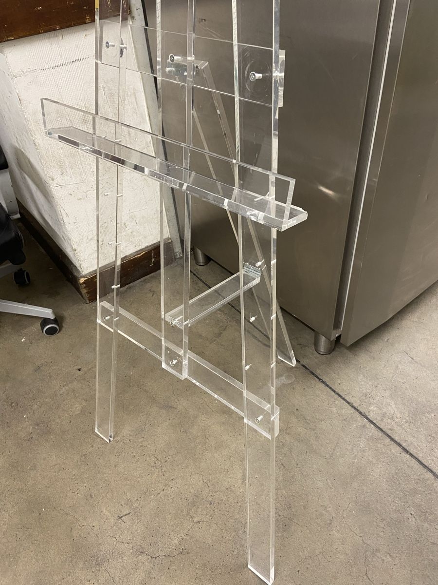 Cavalletti: Staffelei Acryl transparent  – Usato da Dietikon venduto da brocki-eyra 4