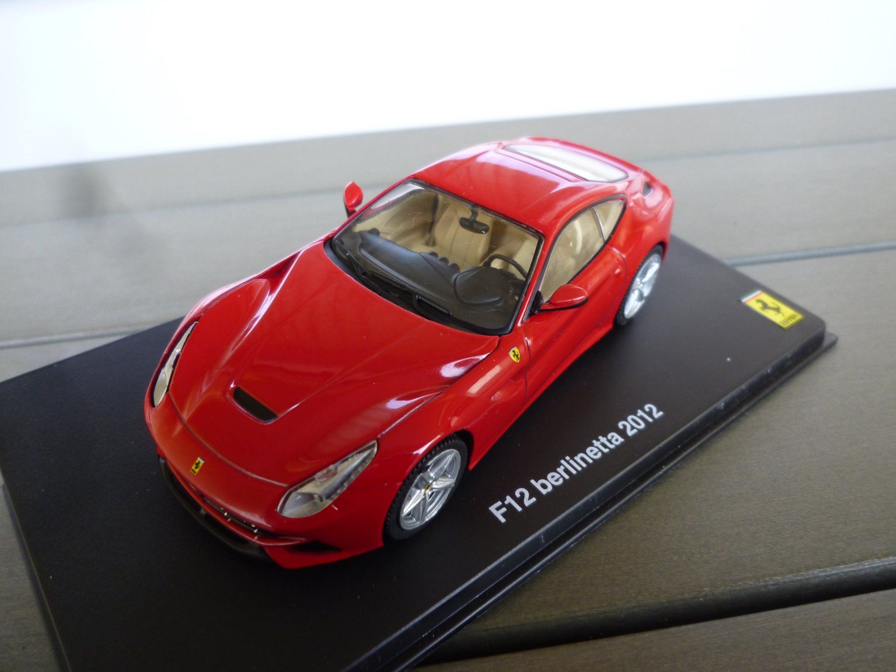 Ferrari Modellautos: Ferrari F12 berlinetta (2012) – Gebraucht aus Flawil von Imperiosud 1