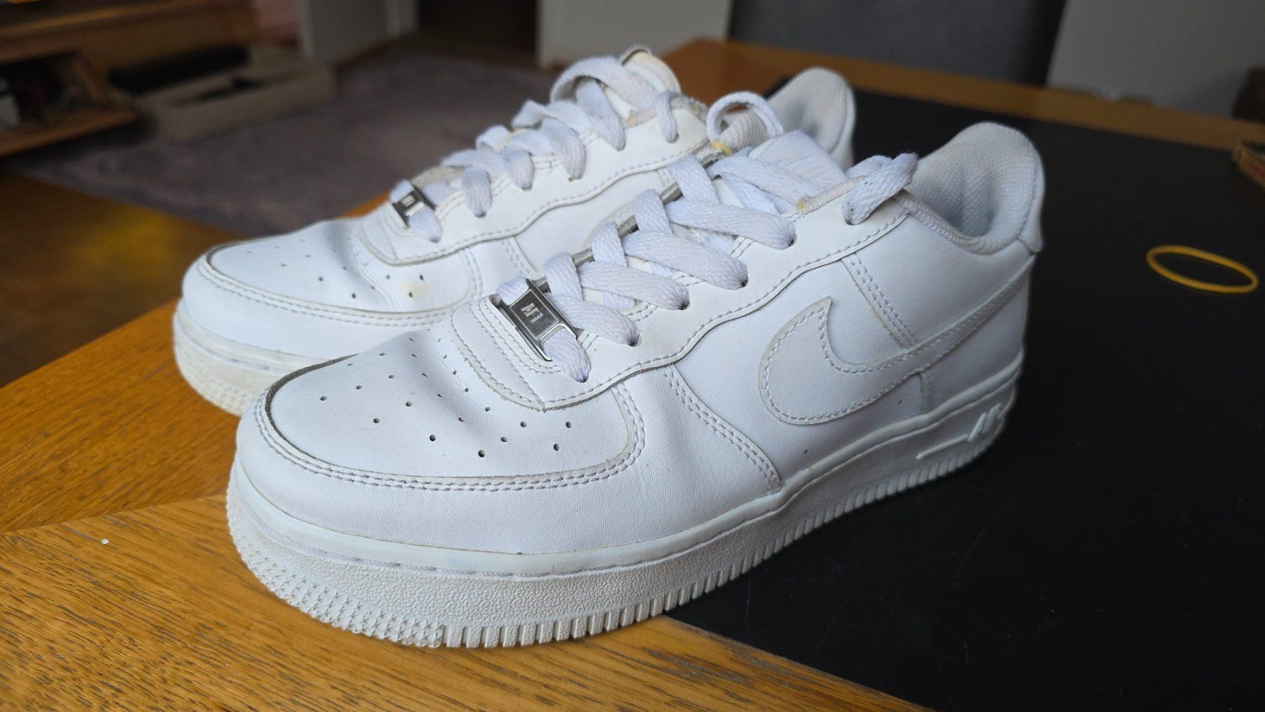Nike Herrenschuhe: Nike Air Force 1   EU 38 – Gebraucht aus Wallisellen von theblacksheep 7