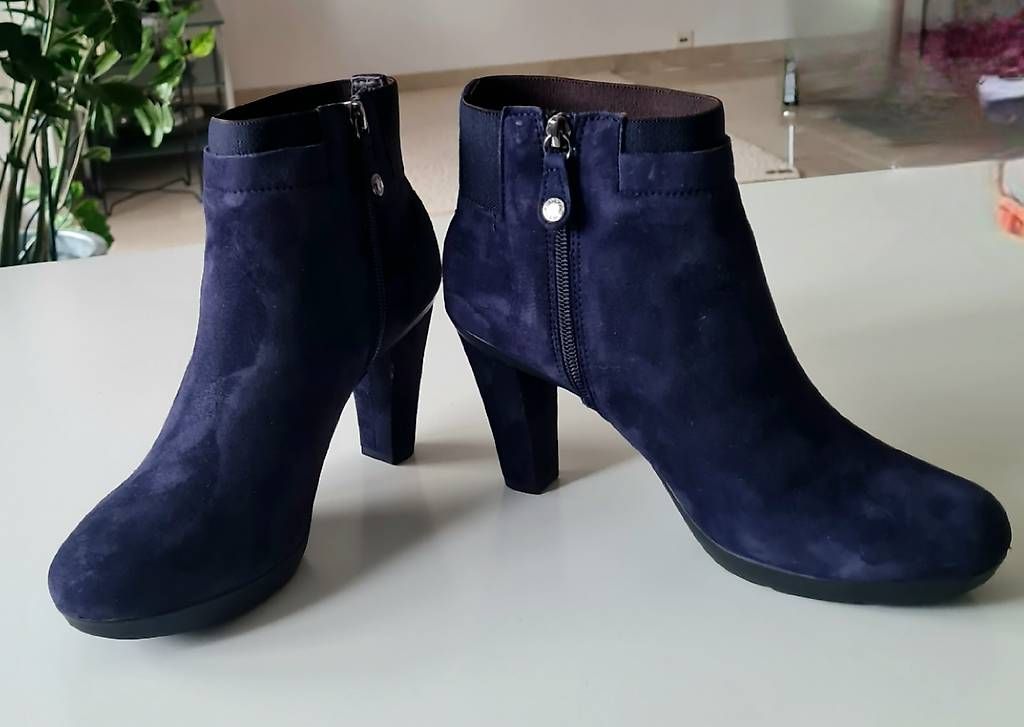 Scarpe da donna: Lederstiefelette Geox Gr. 38 blau – Usato da Kreuzlingen venduto da vir_thb7 2