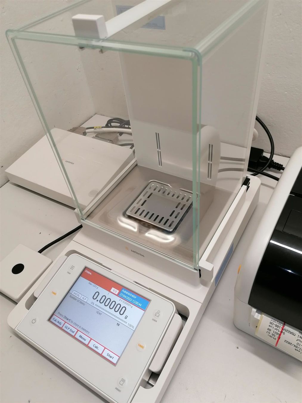 Accessori da laboratorio: Sartorius MSA225P-100-DA mit Zubehör! – Usato da Niederdorf venduto da LeptonAG_Labor 1