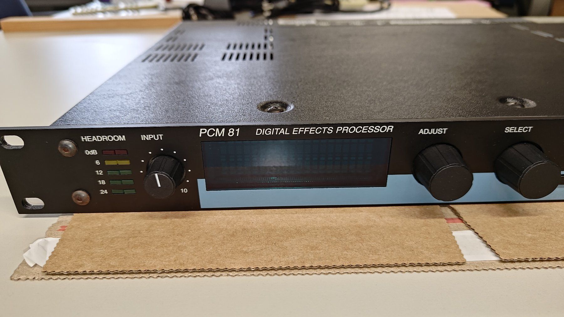 Lexicon Mischpulte: Lexicon PCM 81 Digital Effects Processor – Gebraucht aus Unterägeri von sumatronic 1