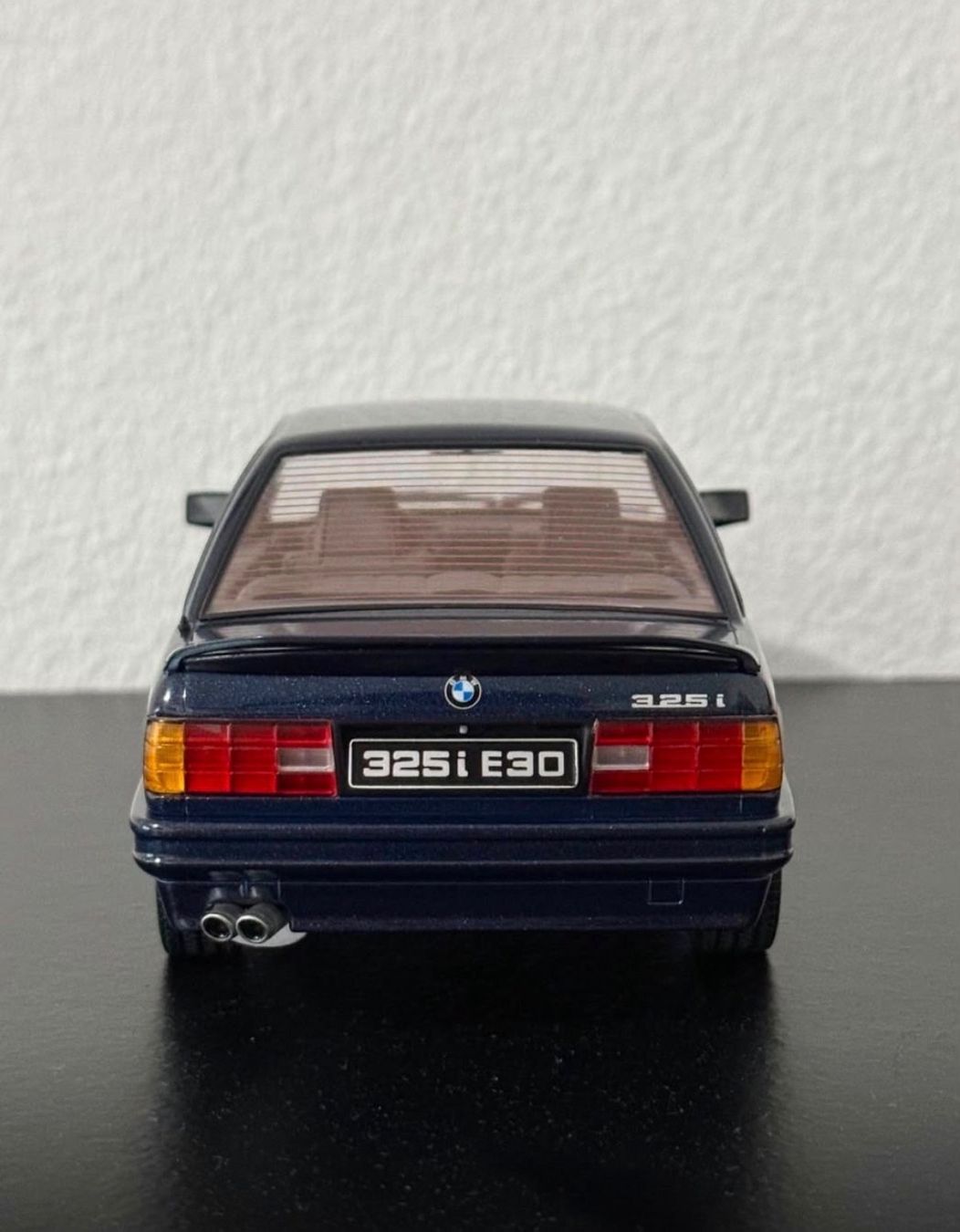 BMW Modellini d'auto: BMW 325i E30 M Paket 1:18 – Nuovo (secondo la descrizione) da Bülach venduto da Meti2023 4