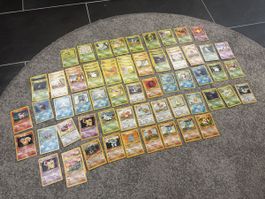 Diverse Pokemon Karten