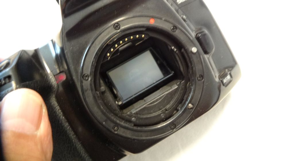 Minolta Fotocamera: MINOLTA DYNAX 500si SPI REF AF FILM KAM.NUR GEHAUSE.LÄÜFT – Usato da zürich venduto da ahmad01 8
