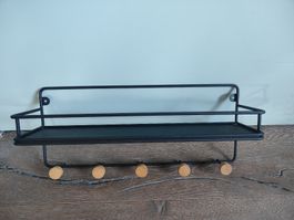 Garderobe Wandregal