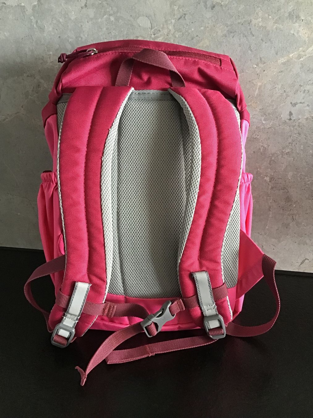 Deuter Kindertaschen: Sac à dos Deuter – Gebraucht aus Neuchâtel von sta_7qfy 2