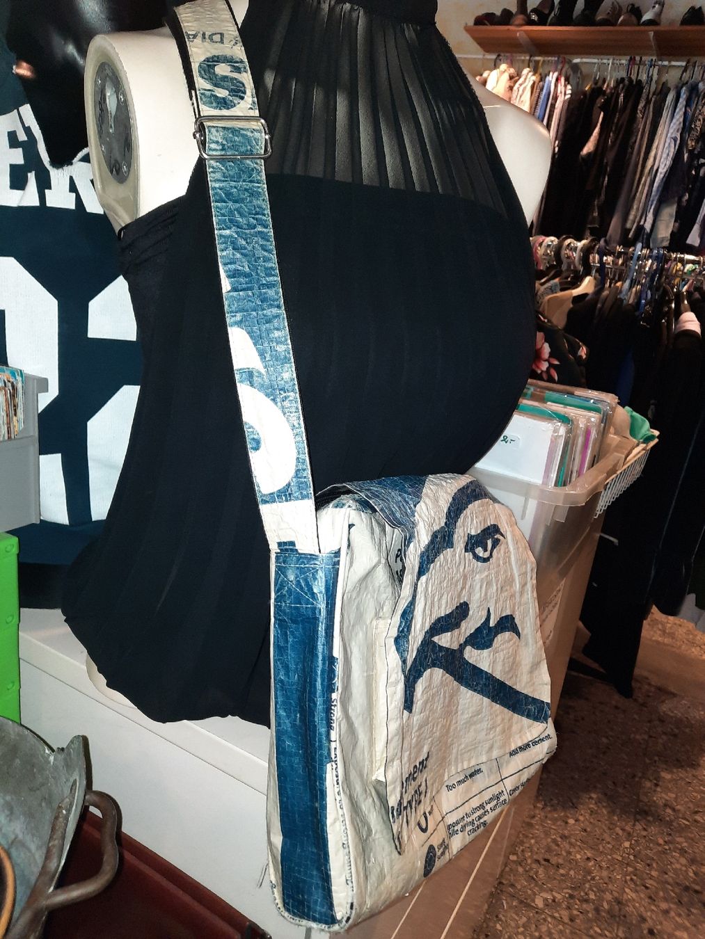 Borse: Borsa BEKOS riciclato – Usato da Biasca venduto da Old_6blh 1