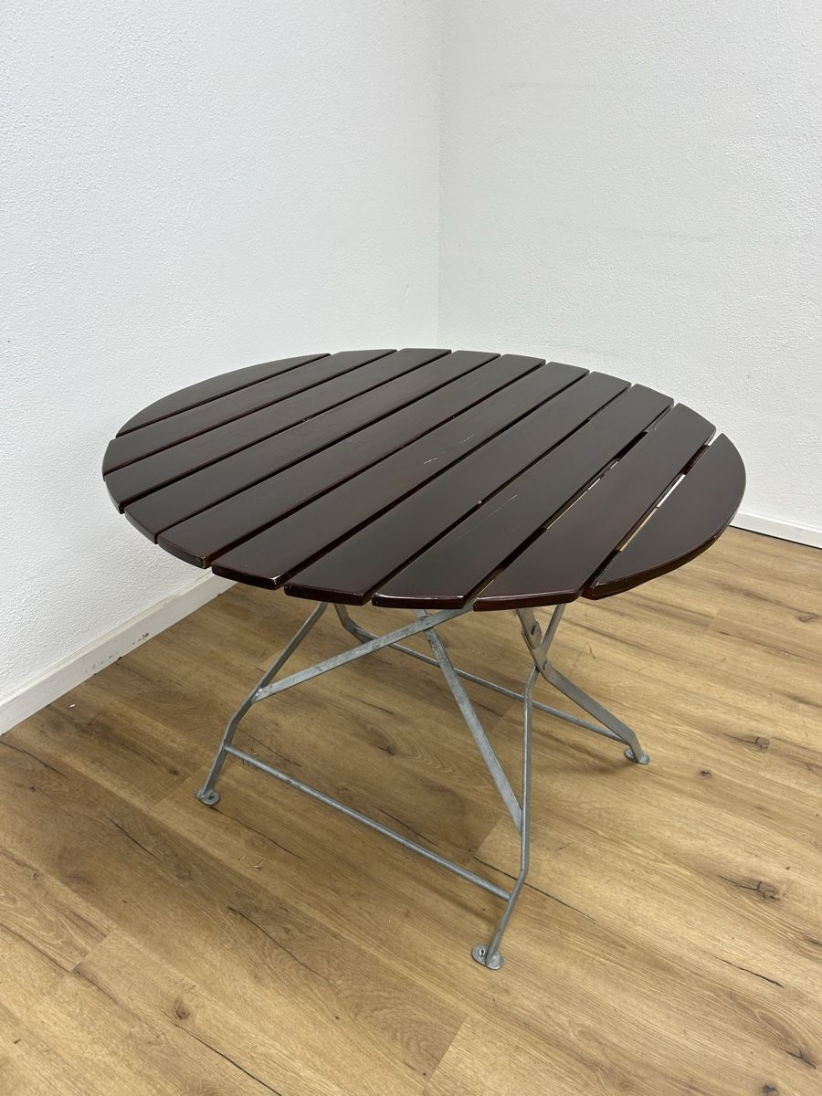 Tables: Runder Biergartentisch – D'occasion à Basel par MoebelSackmann 1