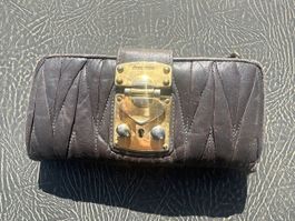 Miu Miu Portemonnaie aus Leder