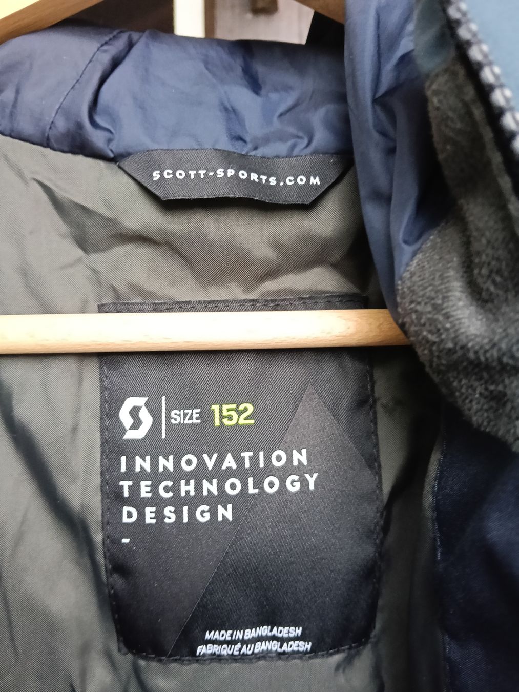 Scott Giacche & Cappotti: SCOTT Winterjacke kids – Usato da Boniswil venduto da kat_tak 2