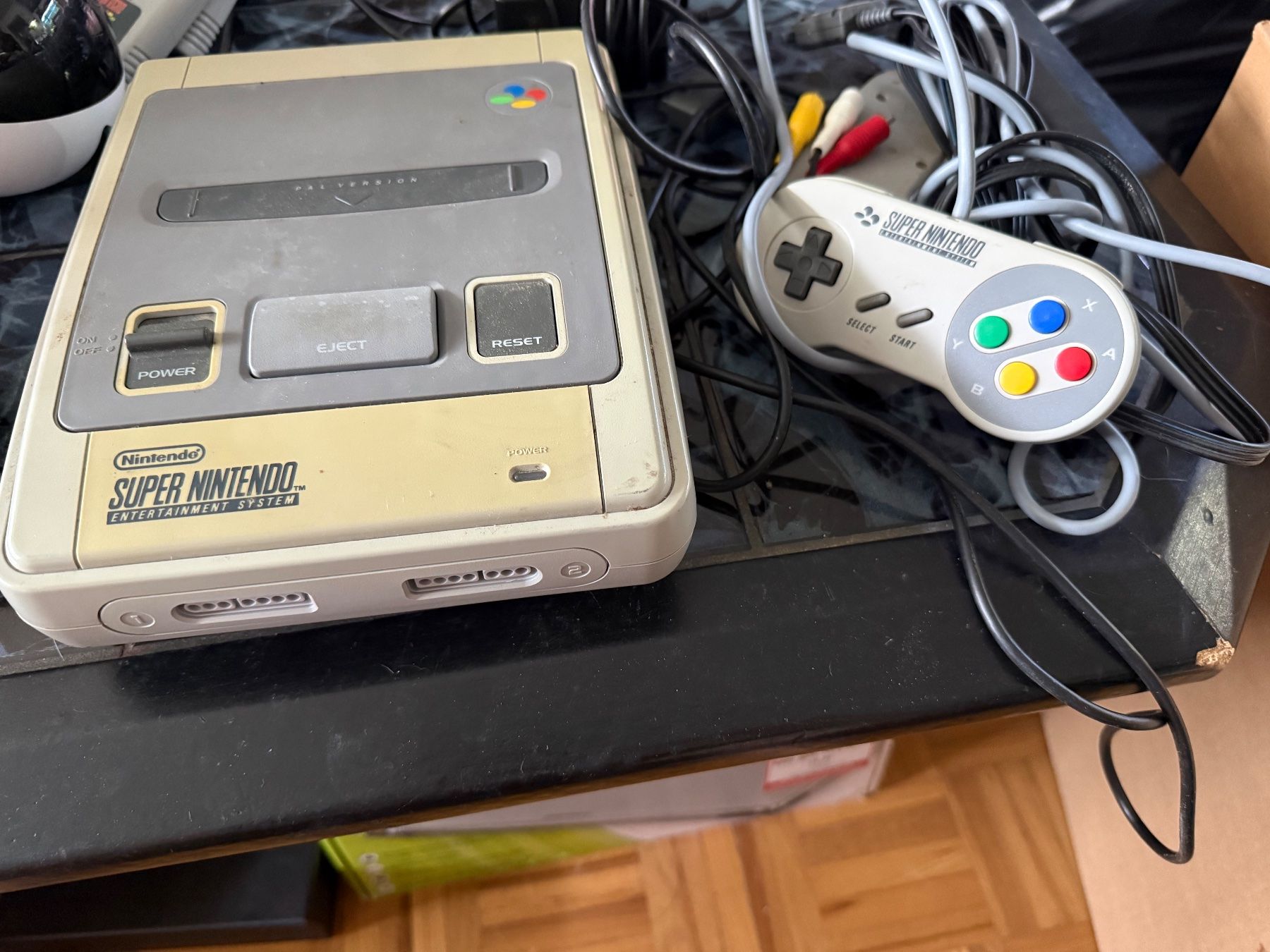 Nintendo Console: Super nintendo – Usato da Kilchberg ZH venduto da Albis