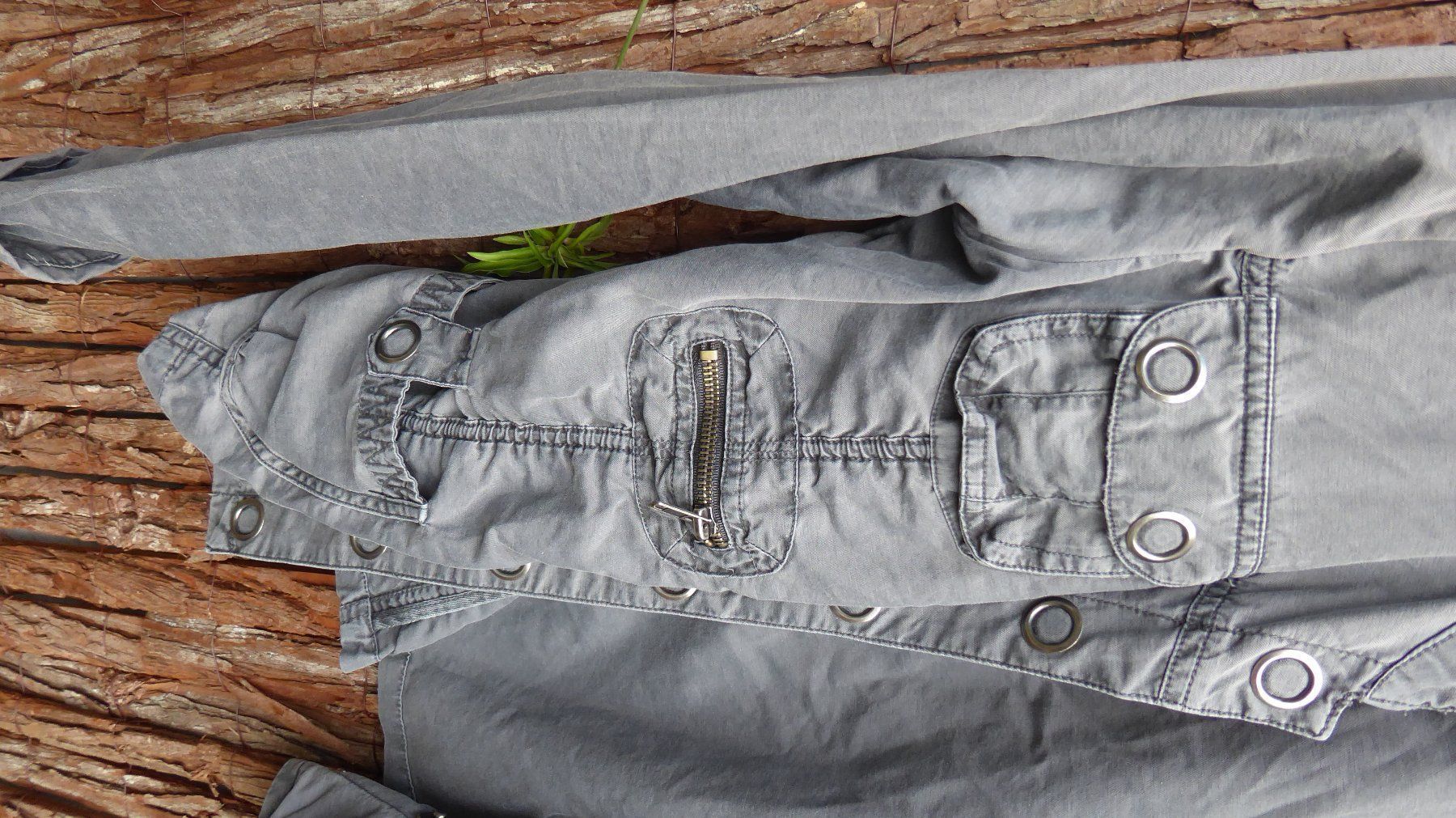 Only Giacche: leichte Jacke Gr S Only – Usato da Sargans venduto da Benziner 5