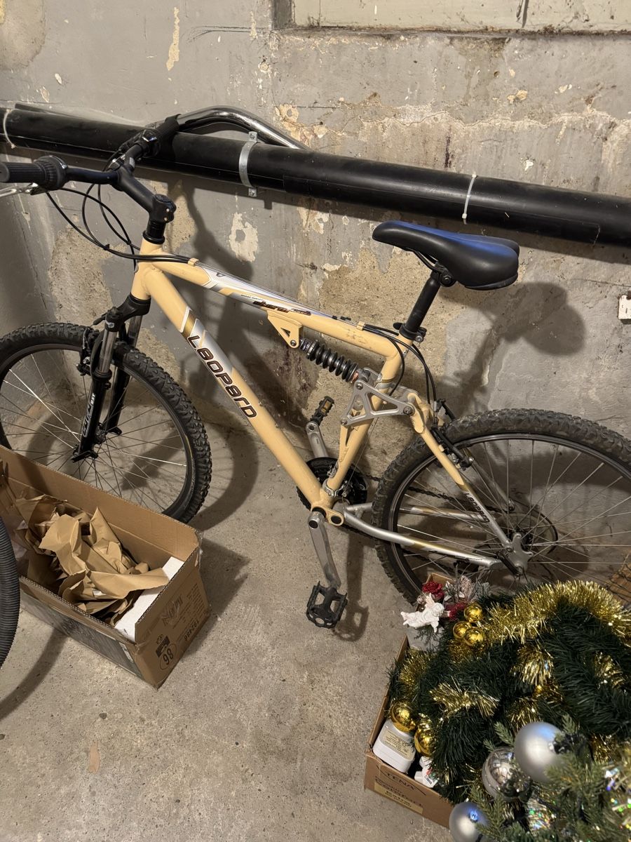 Vélos: Velo Leopard Fullys Mountainbike gebraucht – D'occasion à Biel/Bienne par Otilla