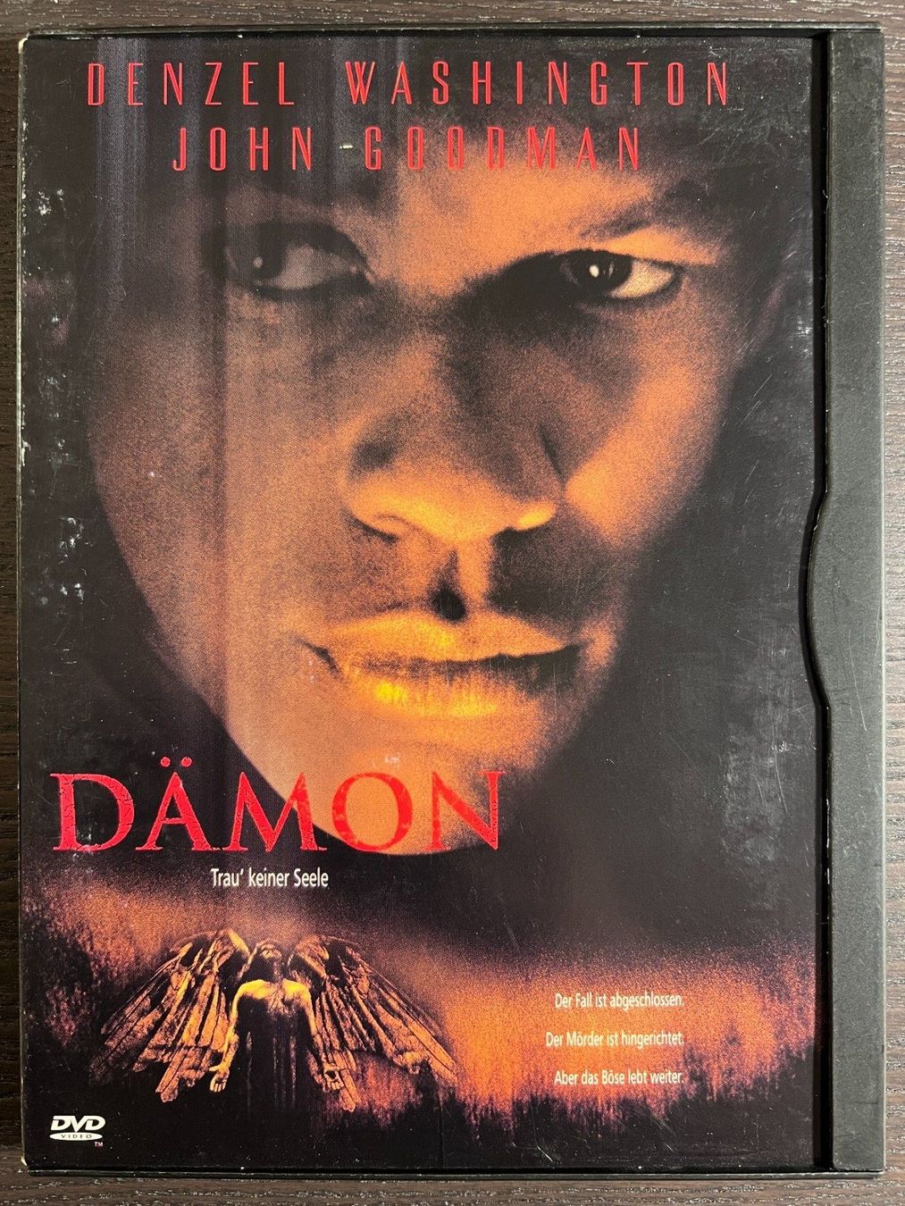 Tutti i DVDs: Dämon - Trau keiner Seele – Usato da Zürich venduto da FilmFreunde