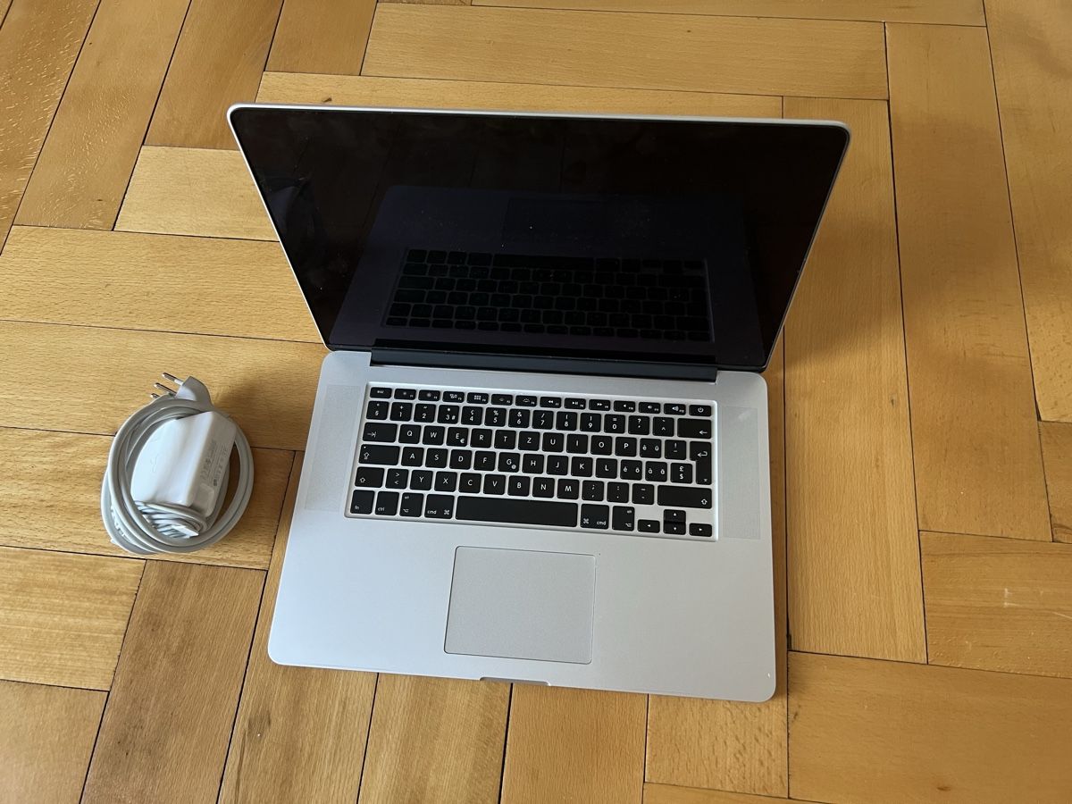 Apple Notebooks: MacBook Pro Retina 15‘‘ – Gebraucht aus St.Gallen von domiii