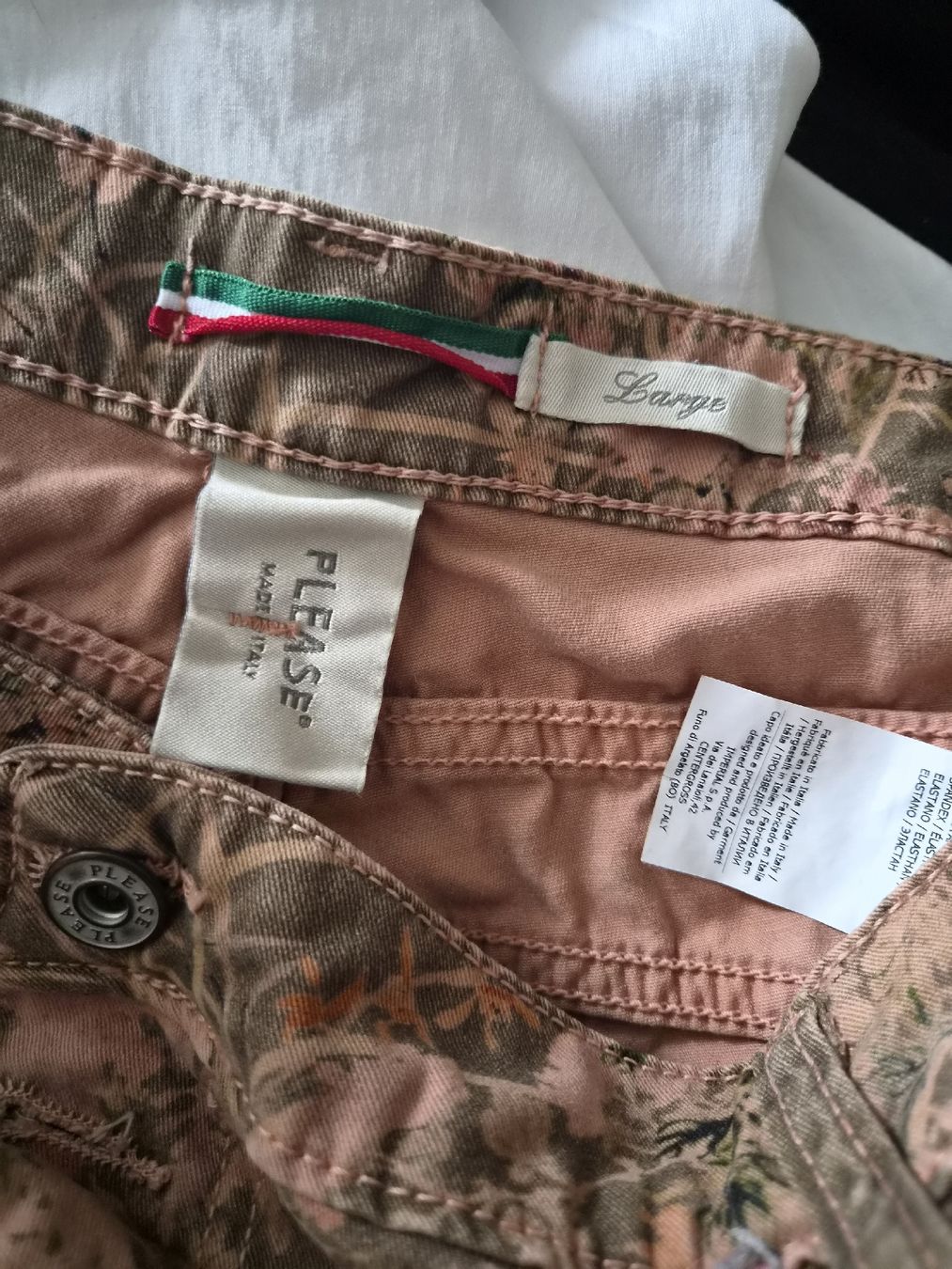 Please Jeans Pantaloni: Please tolle Hose Gr. L – Usato da Frenkendorf venduto da Moon111 3