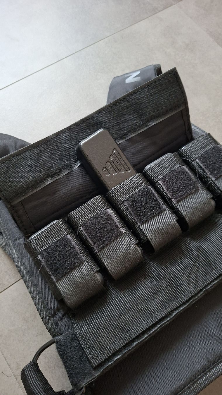 Hanteln & Gewichte: Gewichtsweste Gornation 20kg – Neu (gemäss Beschreibung) aus Kreuzlingen von mic_m695 1