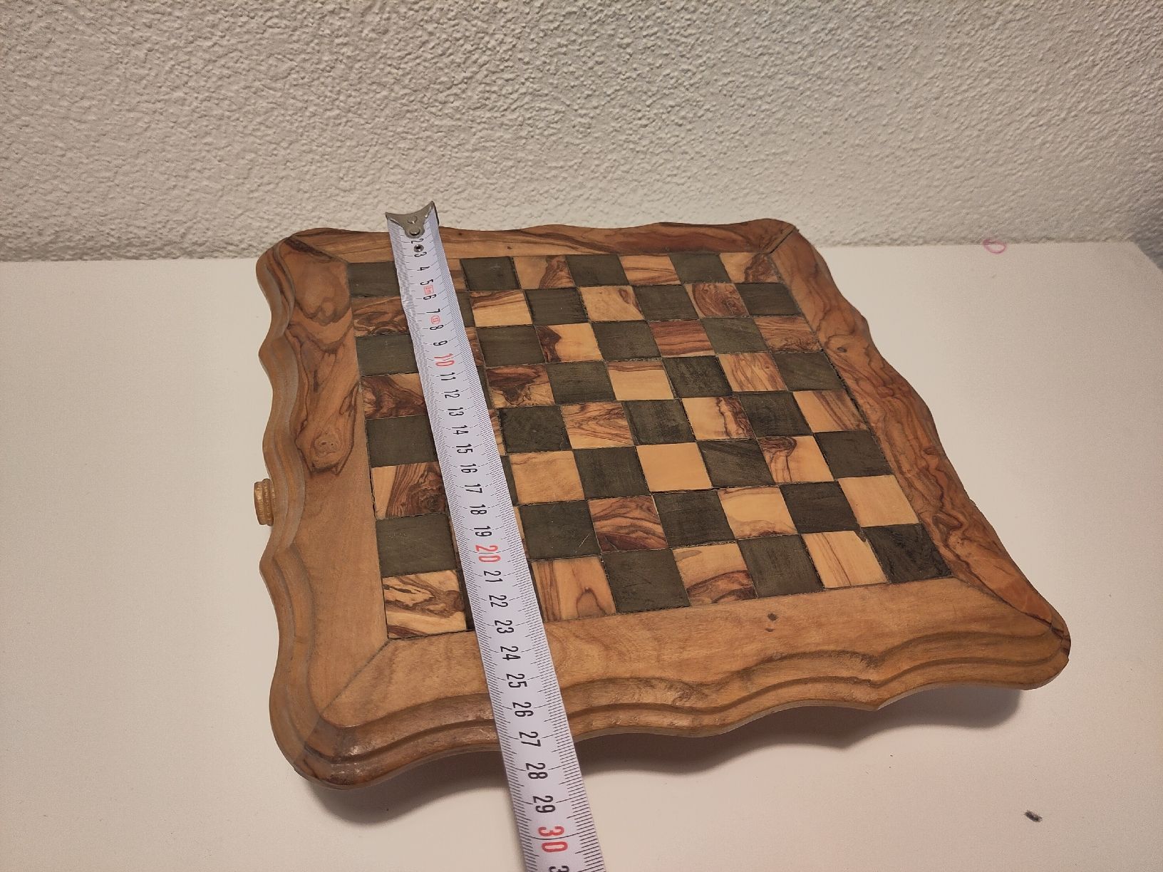 Giochi: Schachbrett aus Olivenholz – Nuovo (secondo la descrizione) da Zürich venduto da ili_jzy7 4