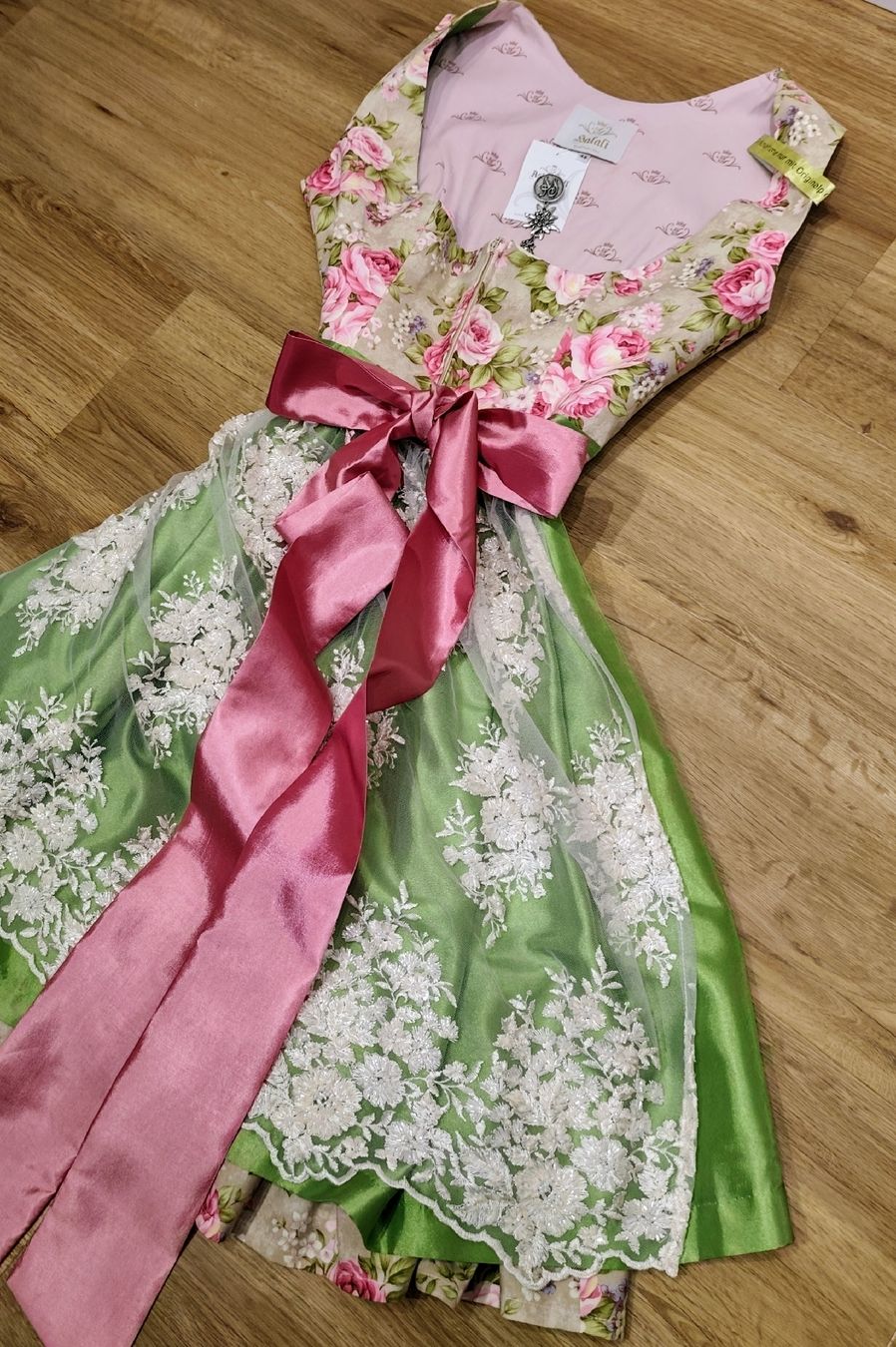 Vestiti: Astrid Söll - Dirndl, Gr.44 – Nuovo e nell'imballaggio originale da Dussnang venduto da Rosenfee50 2