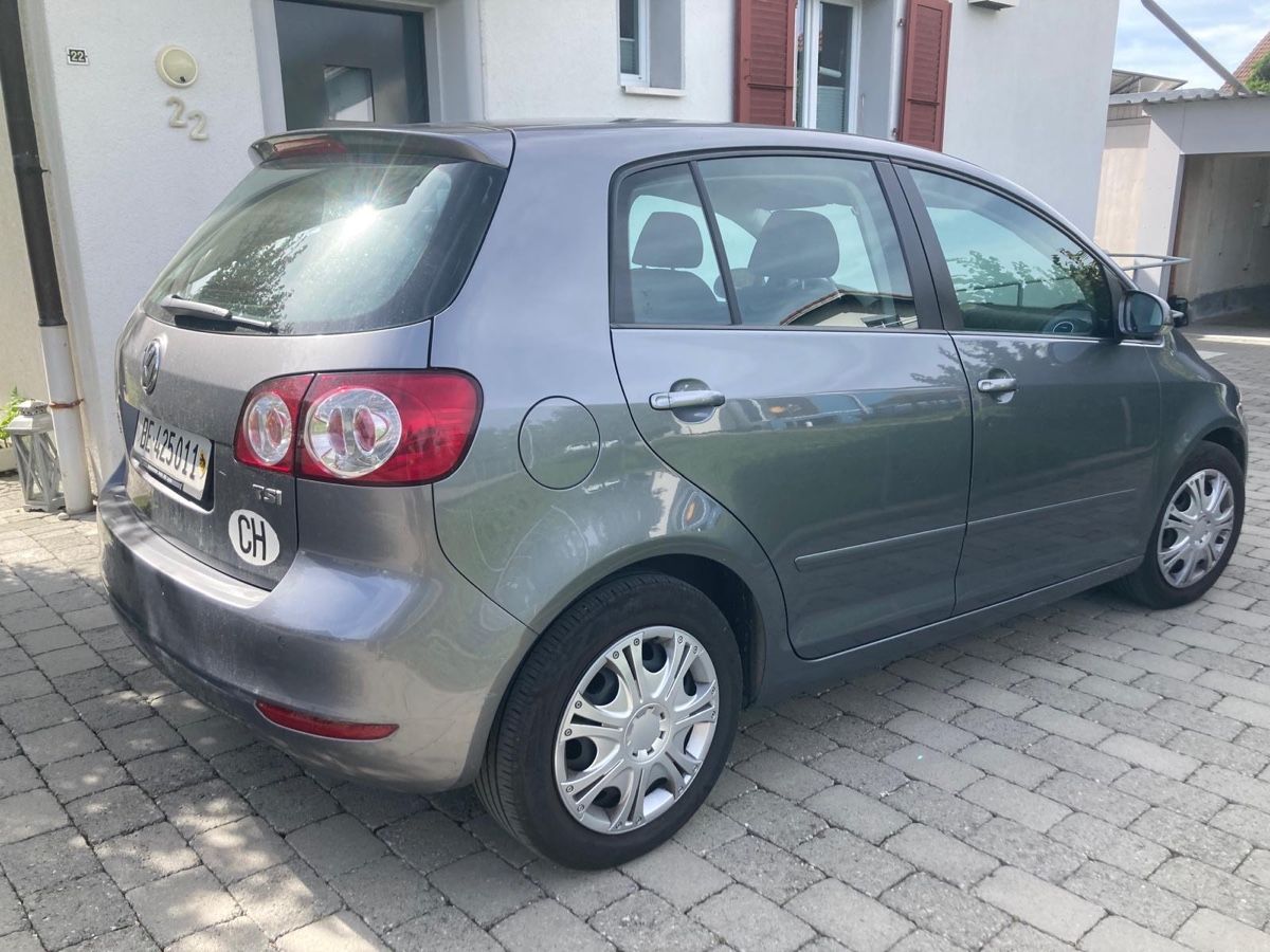 Autos: VW Golf – D'occasion à Aarberg par Hbudi