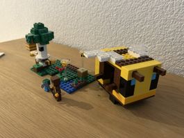 Lego Minecraft Das Bienenhäuschen 21241