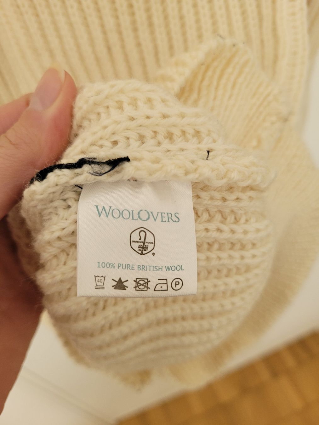 Maglioni & Felpe: Woolovers British Wool Jumper. Size XS. Great Value! – Usato da Adliswil venduto da ryc_dg2v 2