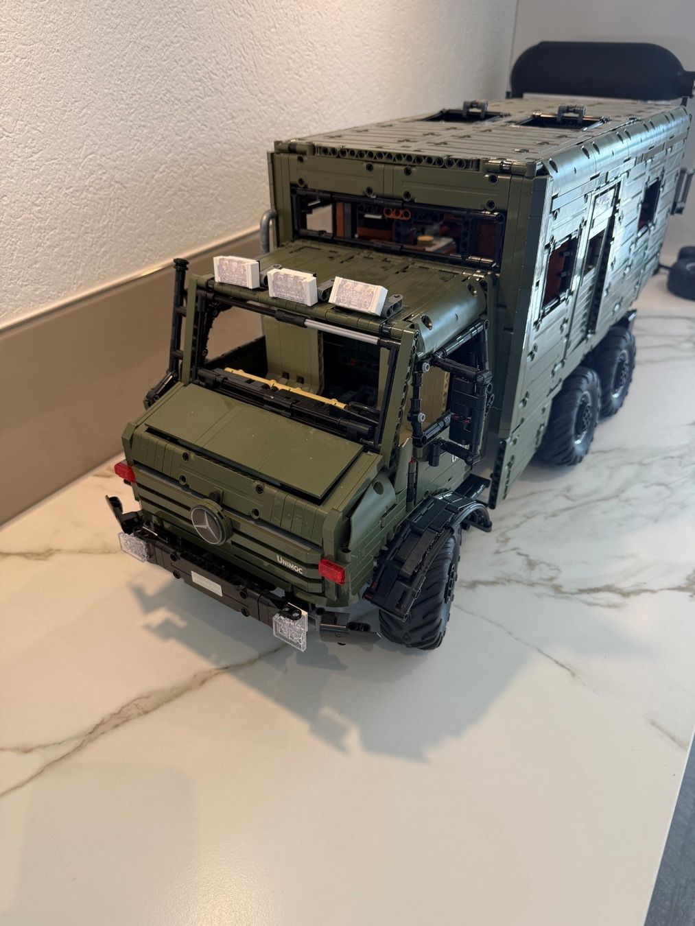 Technics Kit di costruzioni: LKW Unimog LE-J907 – Usato da Meisterschwanden venduto da Bigi1 1