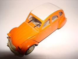 Citroen 2CV 6 1:43 Norev
