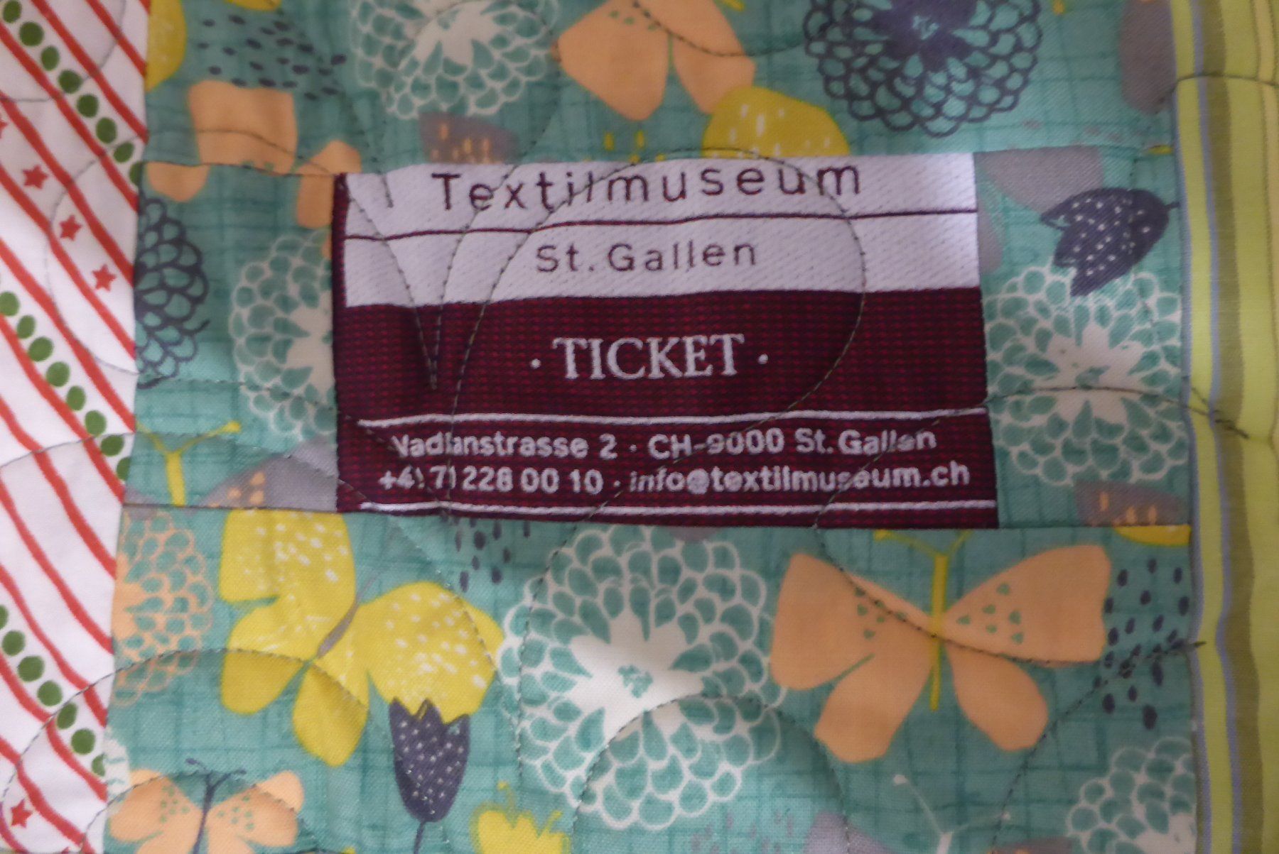Coperte: Quilt - Patchwork - Tagesdecke 120 x 165 cm, neu – Nuovo (secondo la descrizione) da Brunnadern venduto da pinkfaden 2