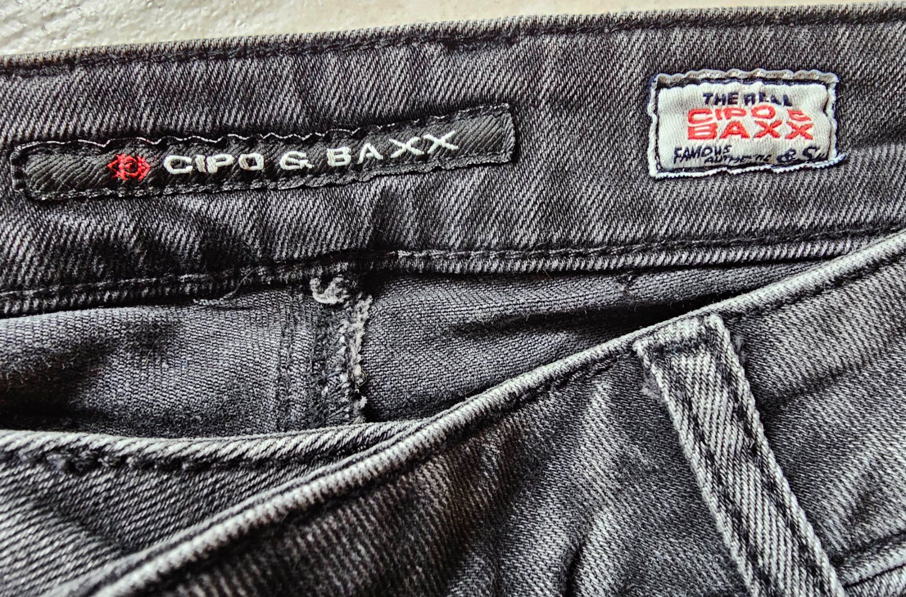 Cipo & Baxx Jeans: Damenjeans – Usato da Kandergrund venduto da Regi22 2