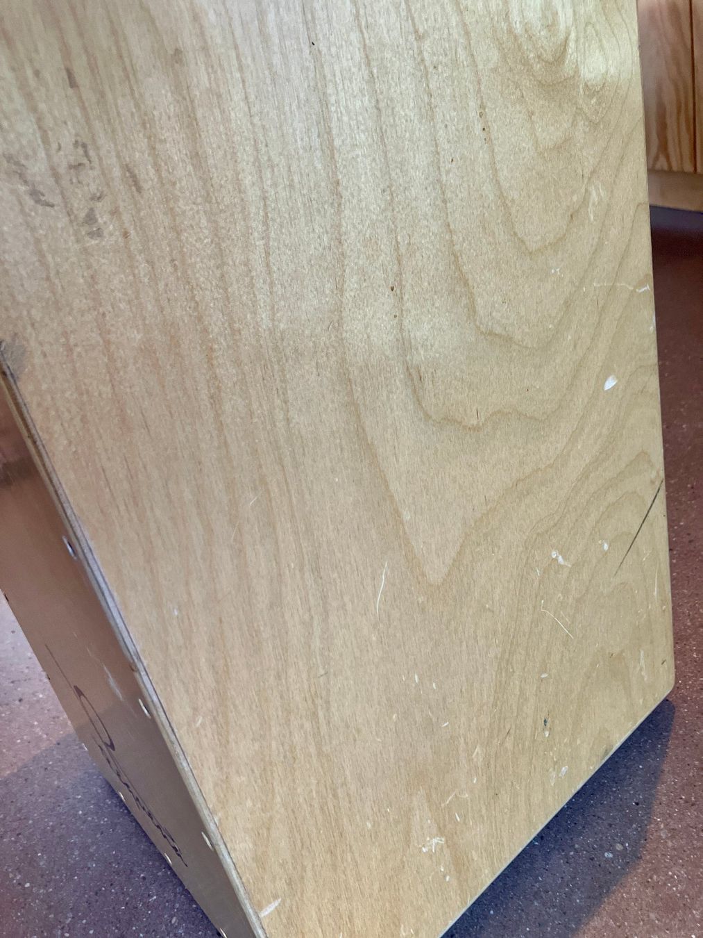 Strumenti musicali: Cajon der Marke REQUENA – Usato da Wettingen venduto da Chancletero 6