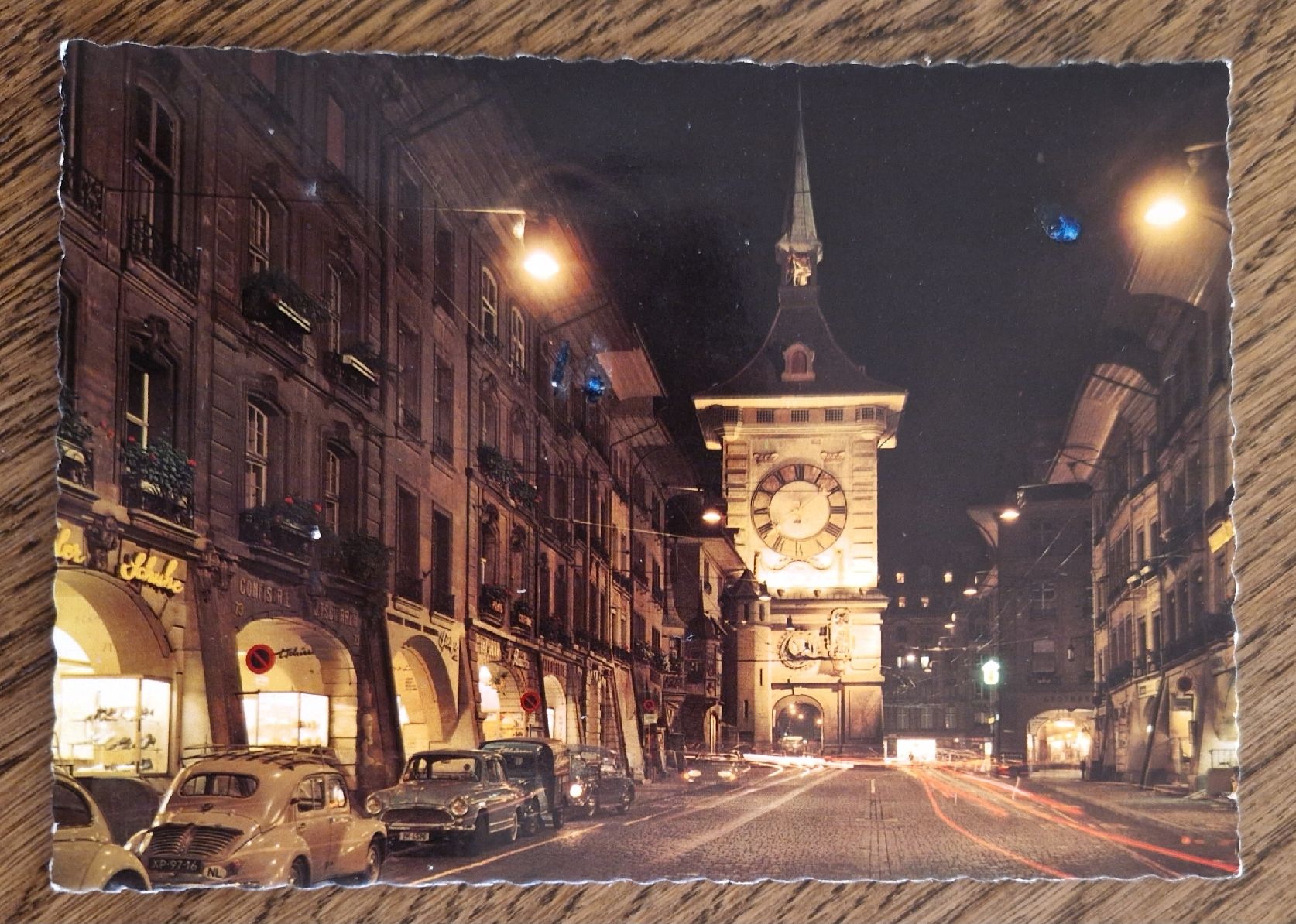 Cartoline postali: Bern, Zeitglockenturm, Oldtimer  – Usato da Ebikon venduto da Donar50