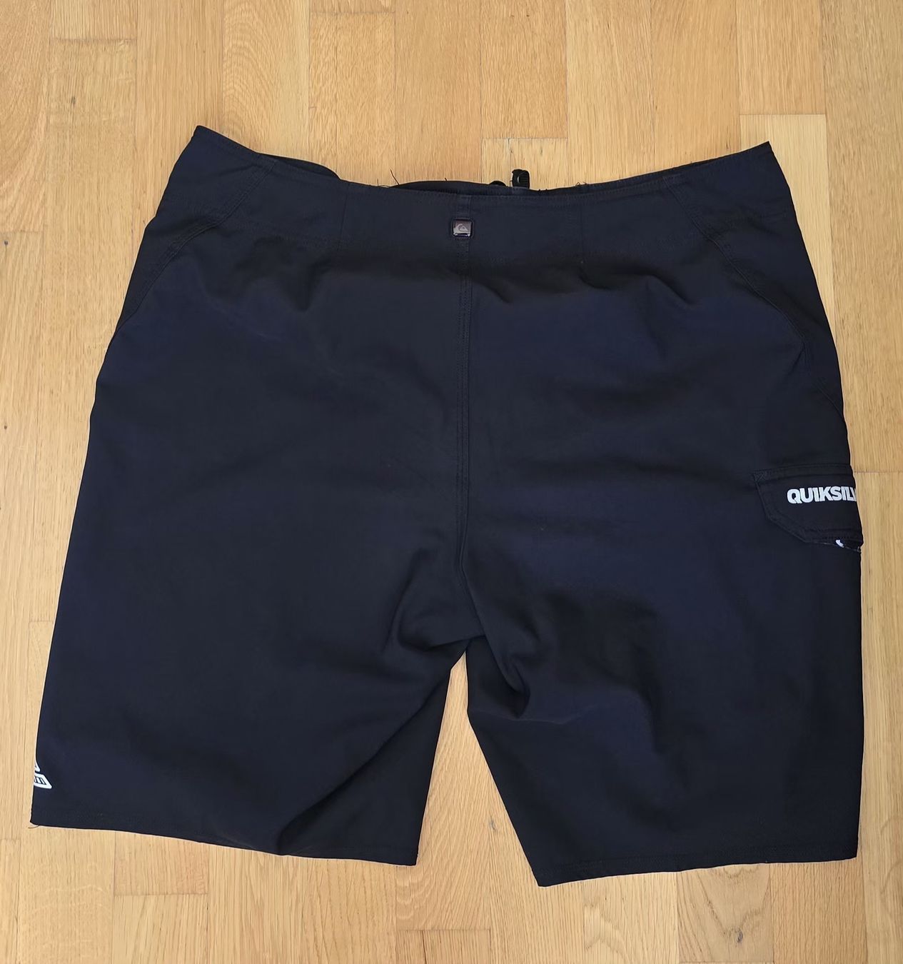 Quiksilver Costumi da bagno: Short de bain Quiksilver noir Taille XL – Usato da Genève venduto da MariaS2 3