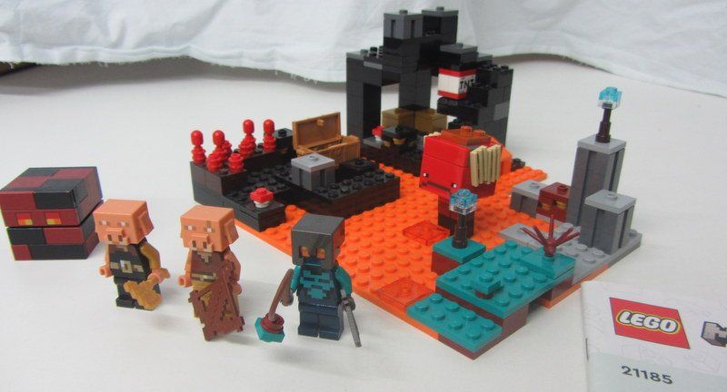 Lego Kit di costruzioni: LEGO Minecraft 21185 " The Nether Bastion " – Usato da Kreuzlingen venduto da Han-Solo-68 4