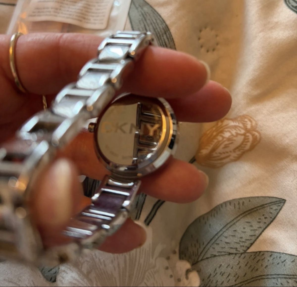 DKNY Montres: DKNY Uhr  – D'occasion à Basel par Brunner.T 1