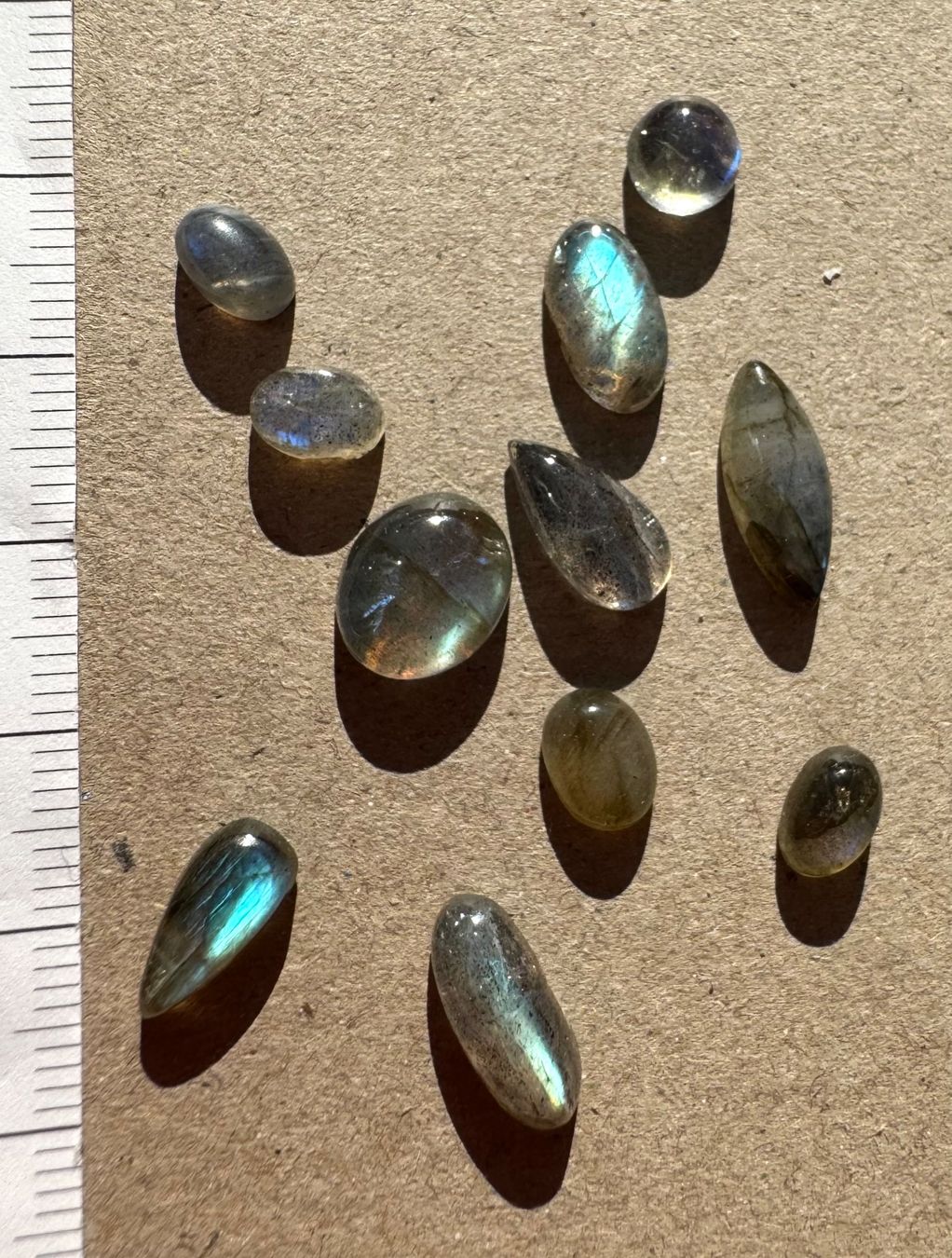 Pietre preziose: Labradorit Cabochons  ECHT!!!   top Farben/Glanz – Nuovo e nell'imballaggio originale da Leuggern venduto da gemshow 1