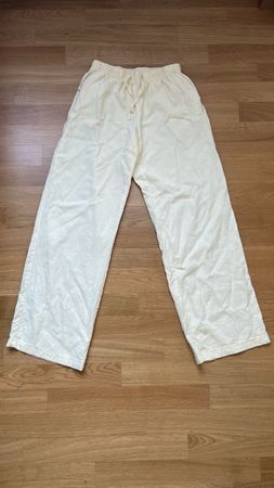 Tolle sommerliche hellgelbe Leinenhose