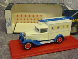 Citroen C4 Knie 1934