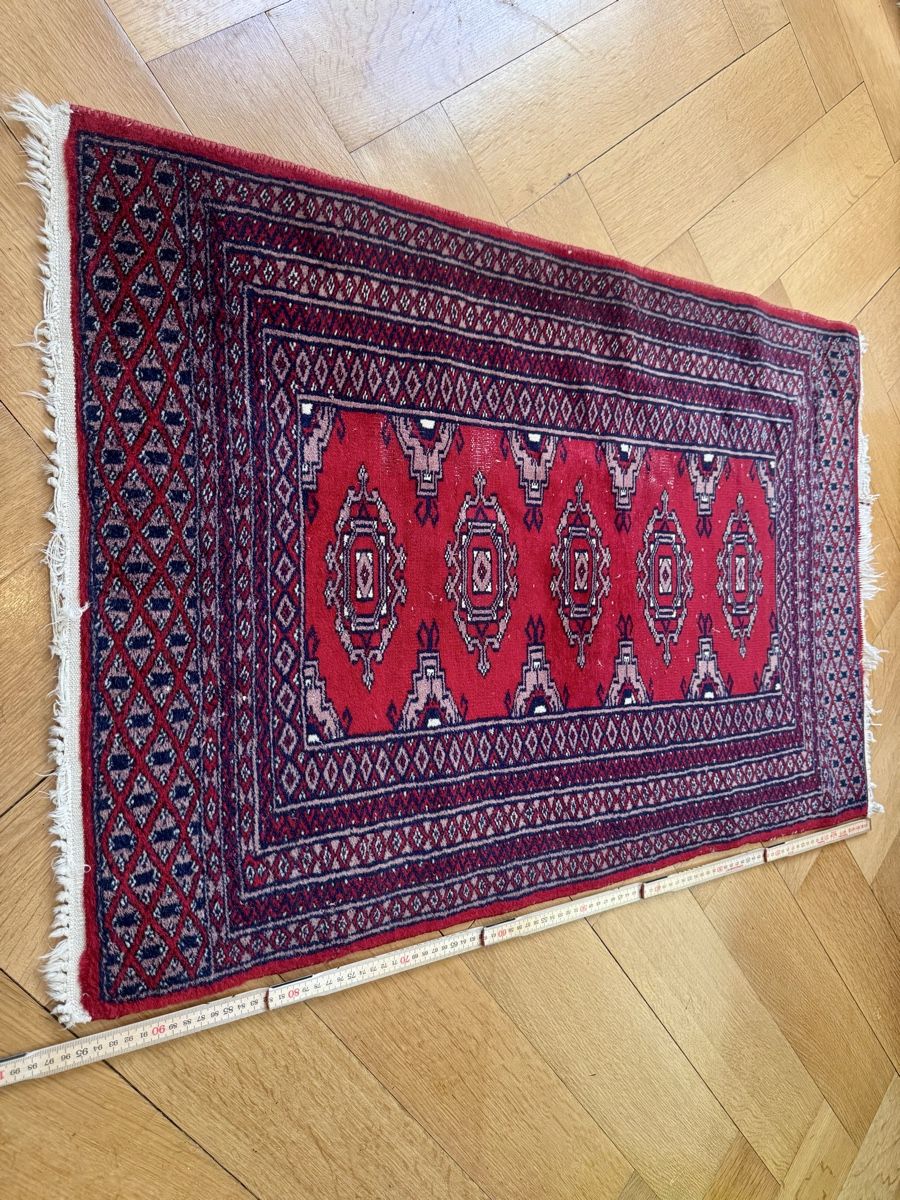 Teppiche: Kleiner roter Orientteppich  – Gebraucht aus Schlieren von hampany 1