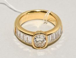 Diamant Solitär in 18 Karat Gelbgold, 2.94ct