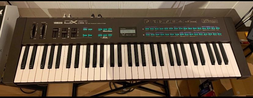 Yamaha DX21 | Kaufen auf Ricardo