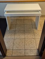 Weisser Schminktisch mit Schublade im gebrauchtem Zustand