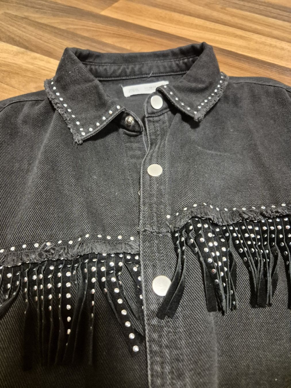 Zara Jacken & Mäntel: schwarze Jeansjacke Kinder – Gebraucht aus Wittenbach von Pirufa 2