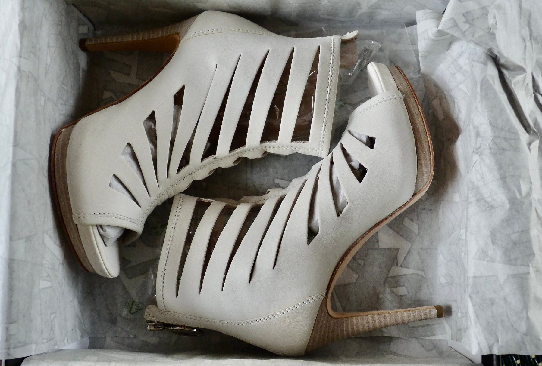 Miss Sixty Damenschuhe: High Heels Miss Sixty  37  Neuves – Neu und originalverpackt aus Sorens von raffiot 3