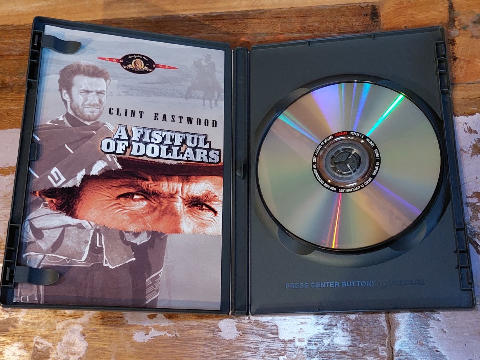 Tutti i DVDs: The Man With No Name, 3 DVDs Box, US-Code 1, Western Klassik – Usato da Winterthur venduto da Belzarek 8